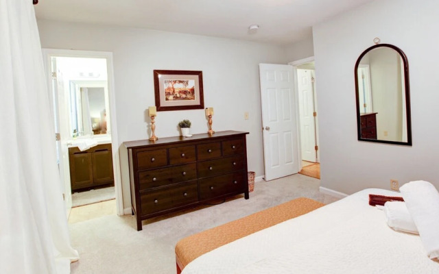 3 bedroom, Polk Street