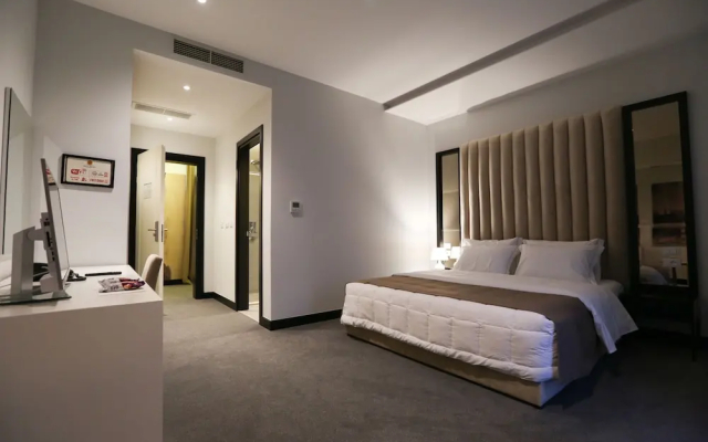 Delta Hotel