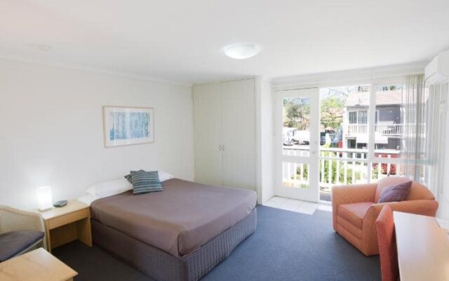 Summer East Serviced Apartments