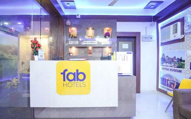 Fabhotel Grand Vatika