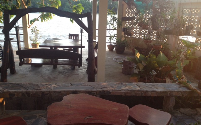 Kruamaeurai Homestay