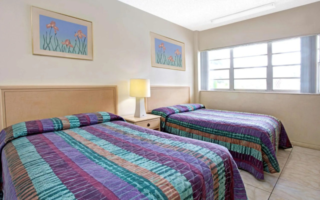 Knights Inn Hallandale