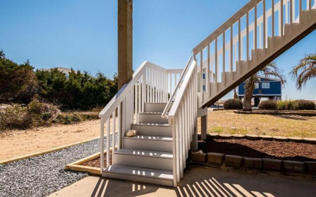 Sea Glass by Oak Island Accommodations