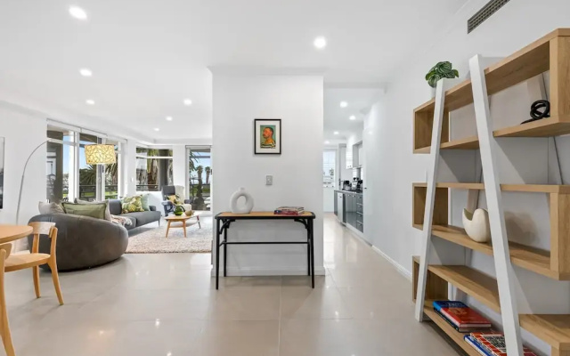 Scenic Beachside 3-bedroom With Water Views