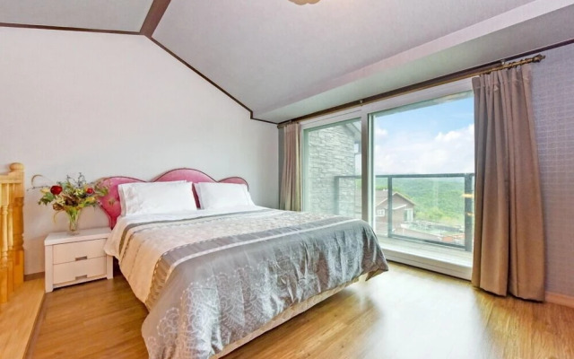 Homyeongsan Mountain sky Lounge