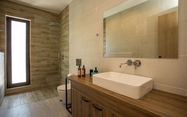 Terra Pietra Luxury Villas & Suites