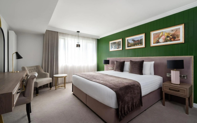 Ivanhoe Hotel and Inn