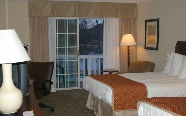 Sturbridge Host Hotel & Conference Center