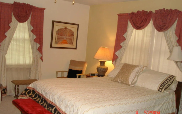 Pheasant Country Inn Bed & Breakfast