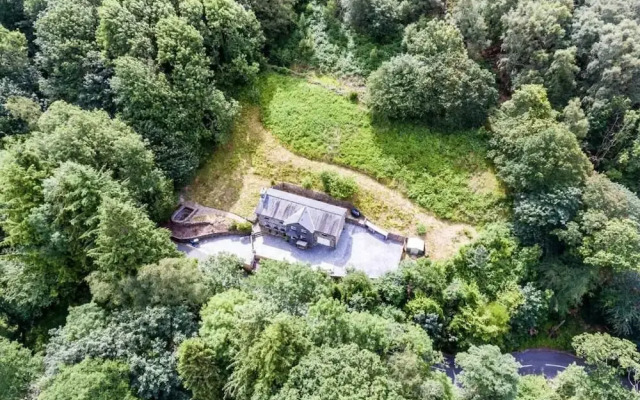 Snowdonia-3bedroom-2 Bathroom-petfriendly-garden
