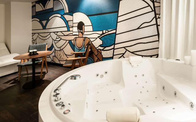 Molitor Hotel & Spa Paris - MGallery Collection