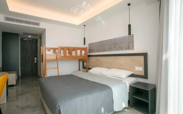 Papouis Protaras Hotel