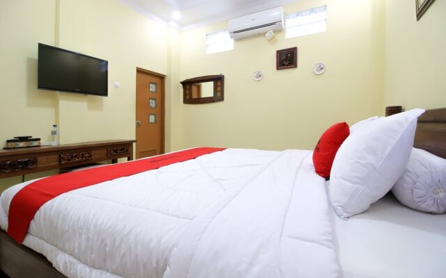 Canting Prodo Traditional Hotel