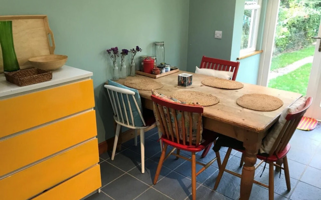 Lovely Terraced 2-bed House Near Hinksey Park