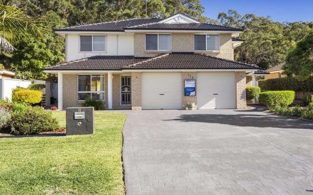 Rocky Point Road, 2/138