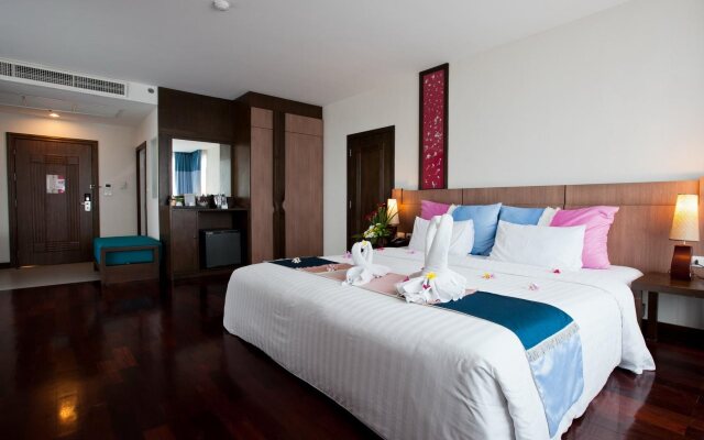 The Pattaya Discovery Beach Hotel Pattaya