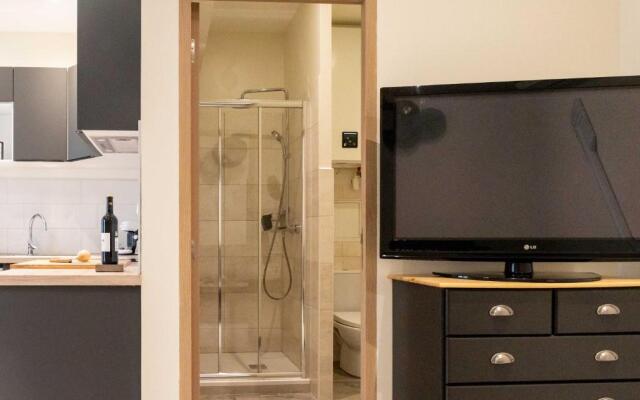 Studio Tamaris Au Coeur Historique de Montauban (Adults Only)