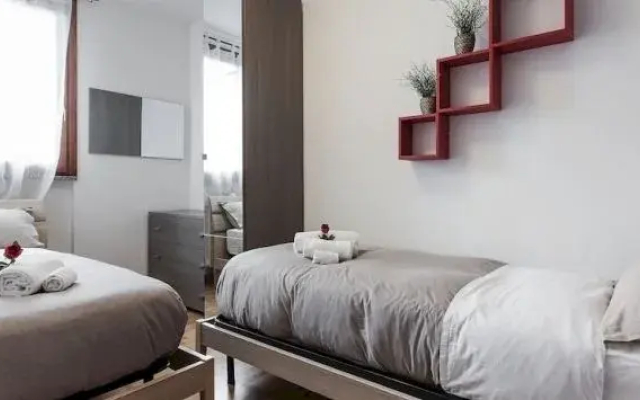 Suitelowcost - Limbiate