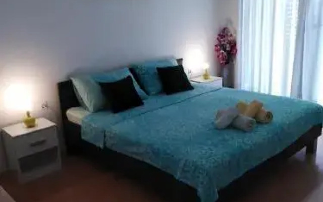 Apartments Mirjana 158