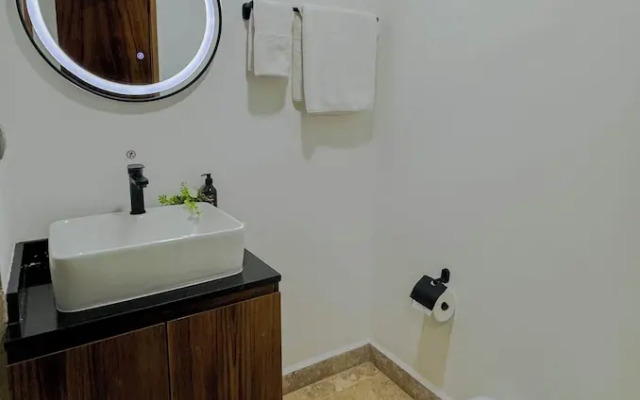 Estudio con Jacuzzi Privado NAIA B8