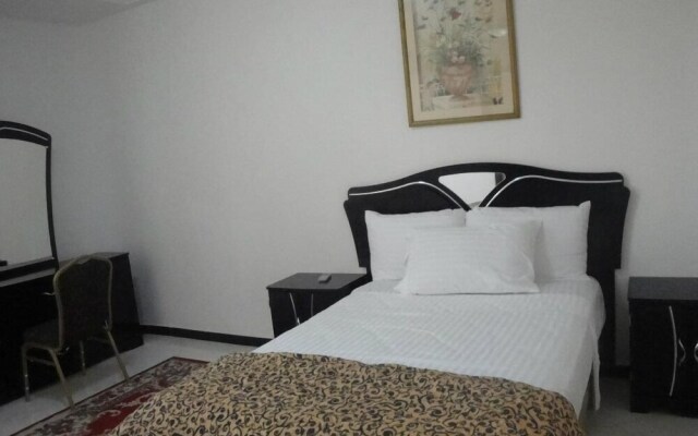Golden Coast Hotel