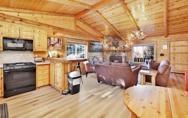 Crescenta Pines LOG Cabin #2346