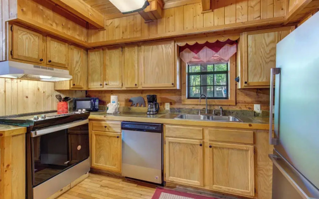 Cabin on the Mountain