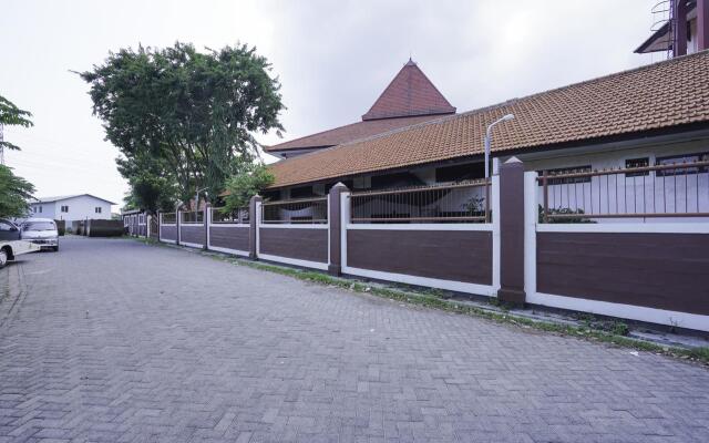 OYO 1367 Banuwa Residence Syariah