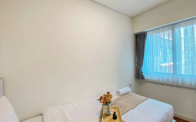 Restful And Chic 2Br At Meikarta Apartment