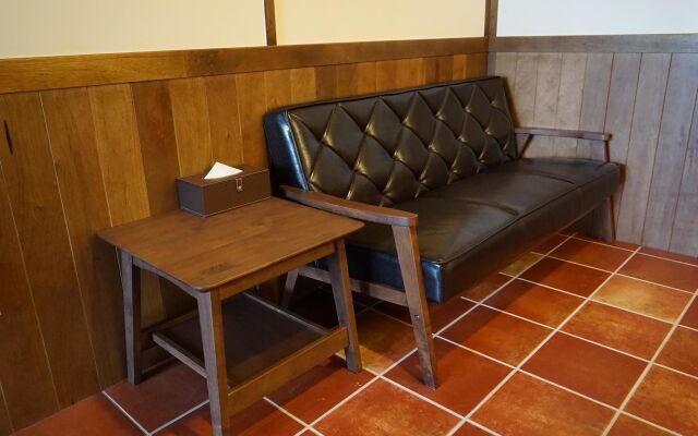 4 Design Inn