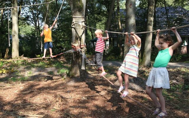Detached holiday home with dishwasher, in a nature reserve