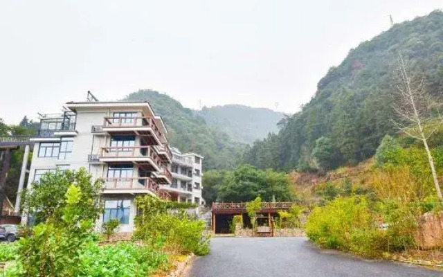 Chun'an Fruit Cooked the Guesthouse