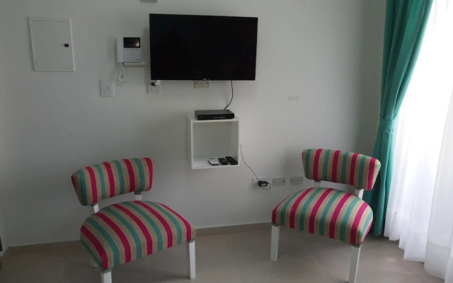 Caronti Apart 254