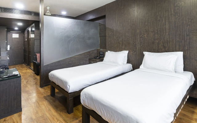Infiniti Hotel & Spa – Guest Rooms – Indore