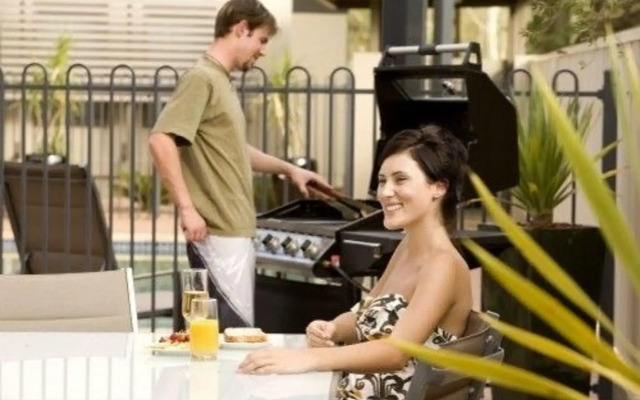 Spinifex Motel & Serviced Apartments