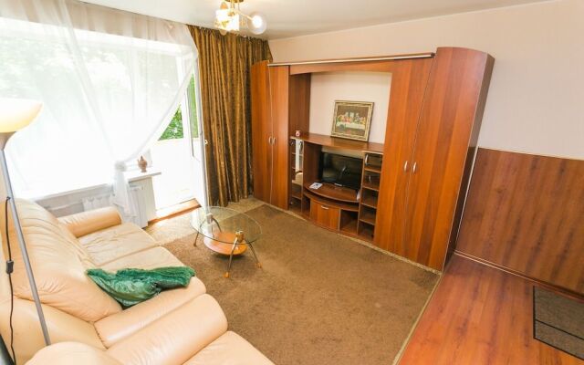 Apartment on Ogorodnaia Sloboda 10
