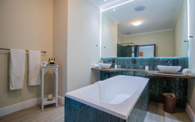 Lavender Manor Guest Lodge