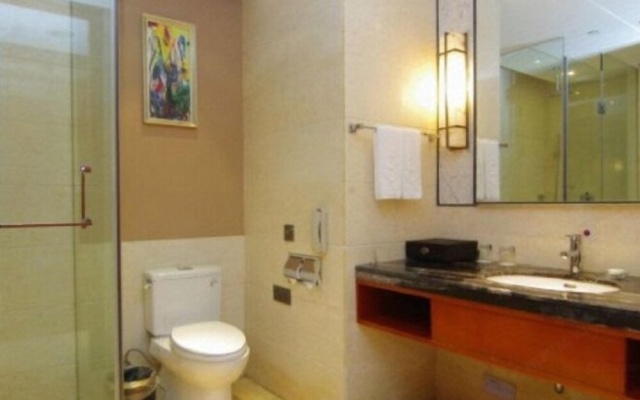 Shenghe Regent Hotel – Bathroom – Xuchang