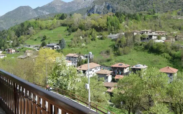 Casa Carlet