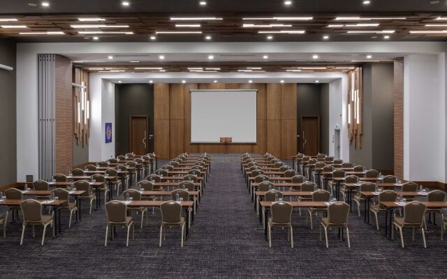 DoubleTree by Hilton Manisa