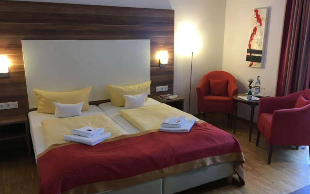 SCHROEDERS Stadtwaldhotel
