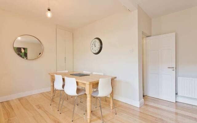 3 Bedroom Townhouse In Portobello