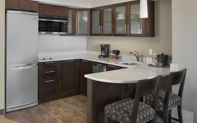 Residence Inn by Marriott Vancouver Downtown