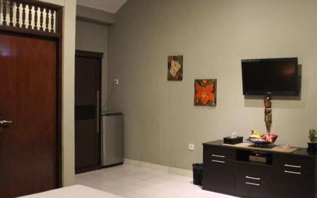 Ucix Studio Seminyak