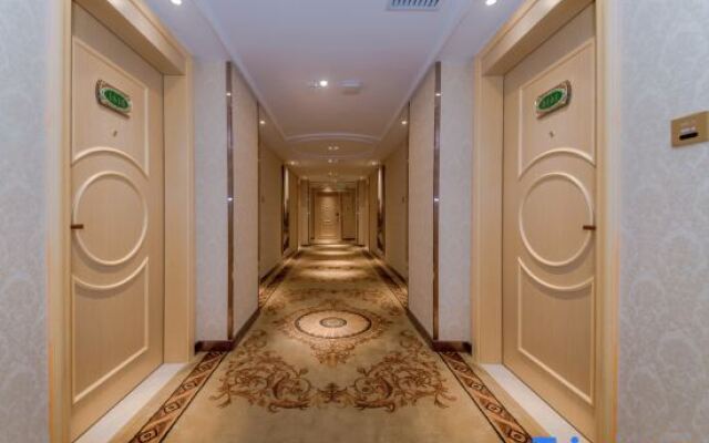 Vienna Hotel Wuhan Sports Center