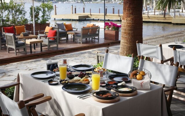 Galen Hotel & Beach