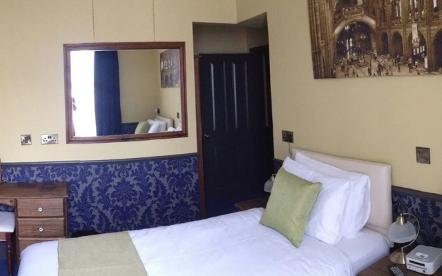 Atlantis Holiday Apartments