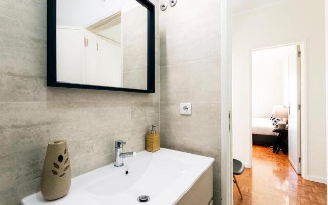 WHome | Anjos Stylish Apartment #6