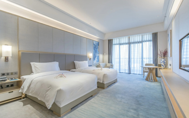 Qianhuazhou Hotel