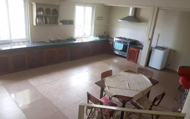 Apartment With 4 Bedrooms in Curepipe, With Furnished Balcony